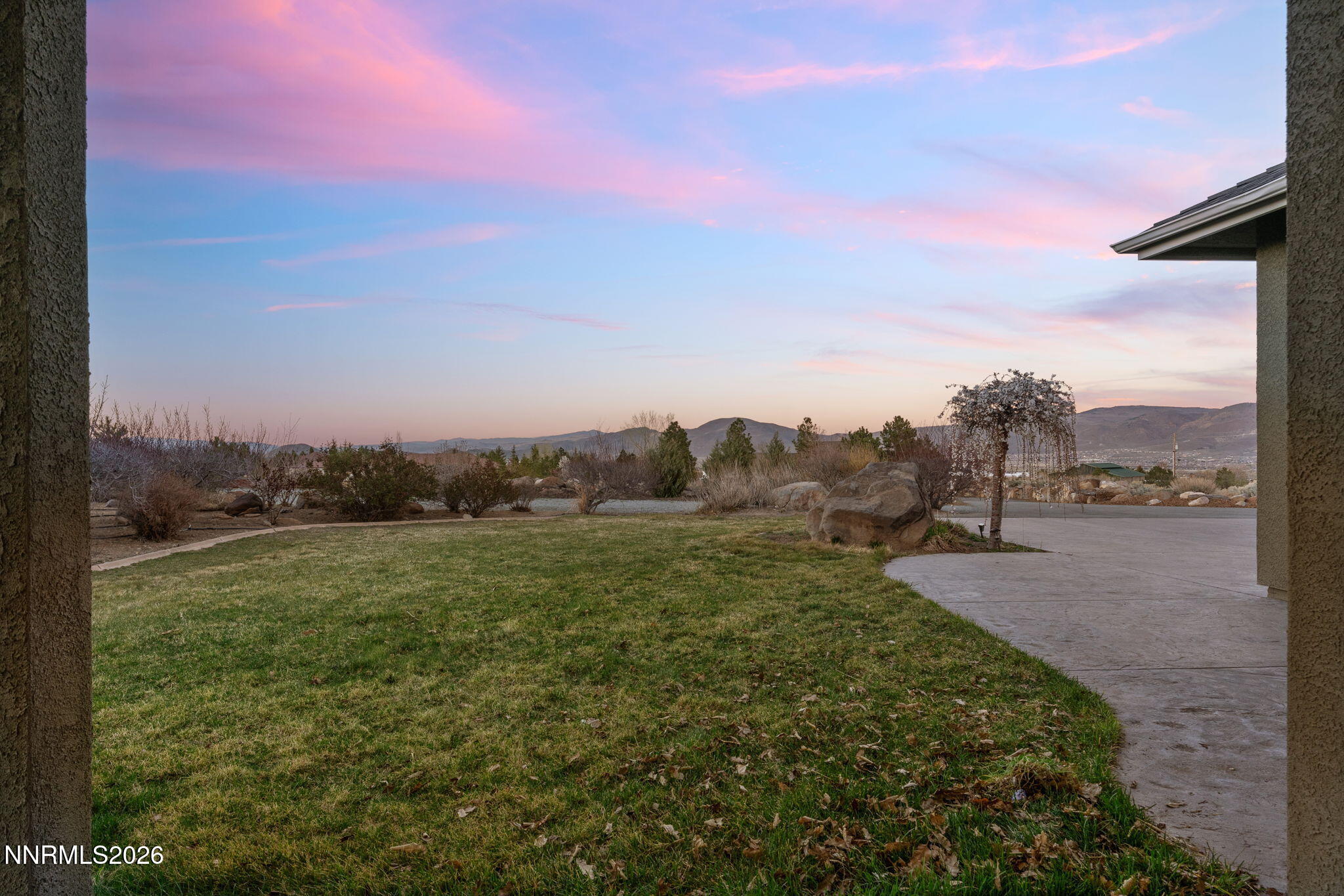 2220 Whites Creek Lane Reno, NV 89511 - Photo 12 of 86 86-web-or-mls-2220 Whites Creek Lane Ren