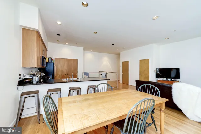 $3,600 | 2363 Champlain Street Northwest, Unit 8, Washington, DC 20009