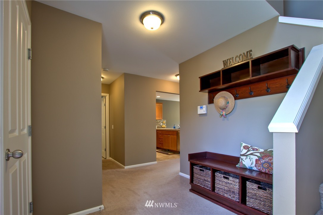 25 194th Street Southwest Bothell, WA 98012 - Photo 3 of 21
