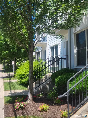 $3,345 | 80 Merrell Avenue, Unit 80, Stamford, CT 06902