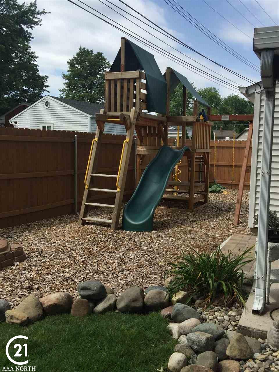 47827 Roland Street Shelby, MI 48317 - Photo 33 of 50