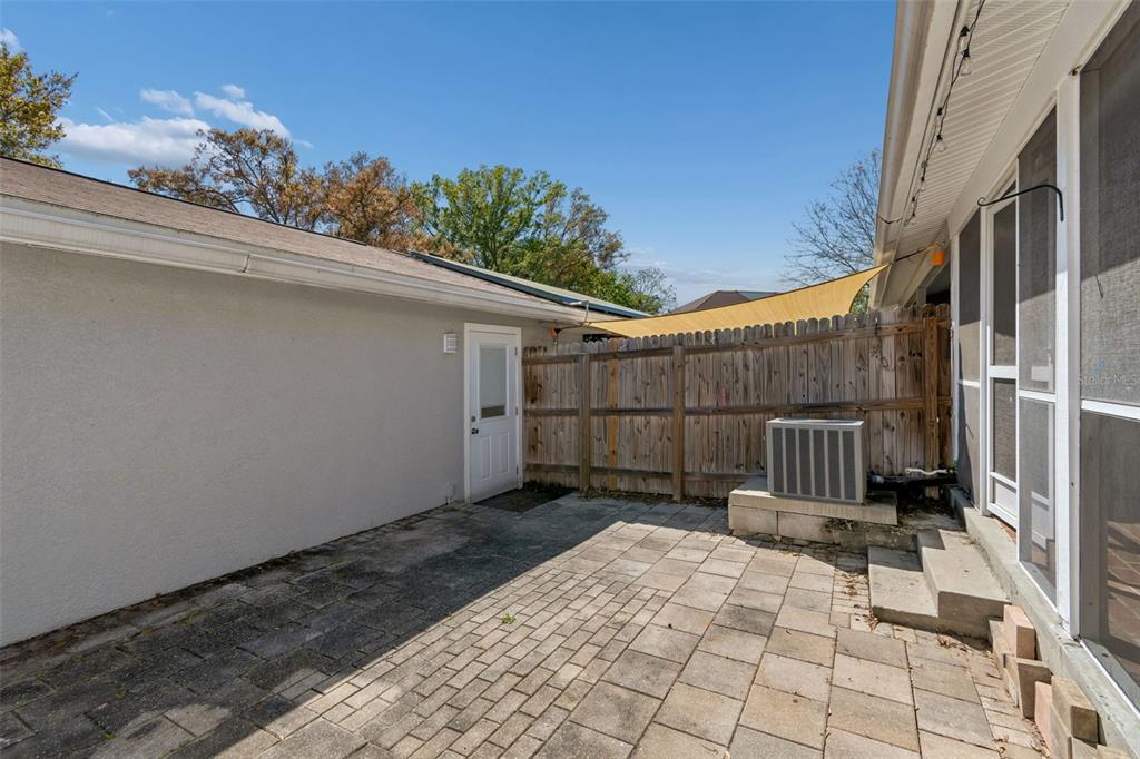8334 Civic Road, Unit 3 Tampa, FL 33615 - Photo 42 of 50 Gallery Image 42