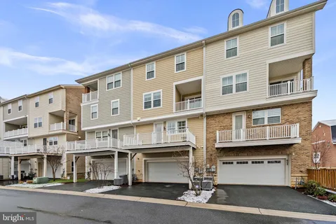 a car parked in front of a building