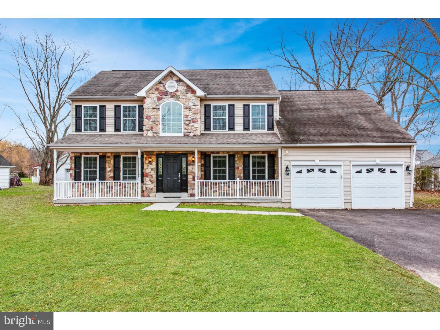 46 East Bristol Road Warminster, PA 18974 - Photo 1 of 20 Exterior Front