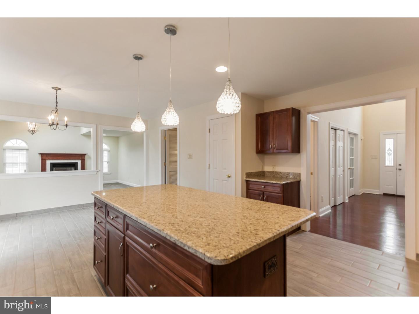 46 East Bristol Road Warminster, PA 18974 - Photo 4 of 20 Kitchen