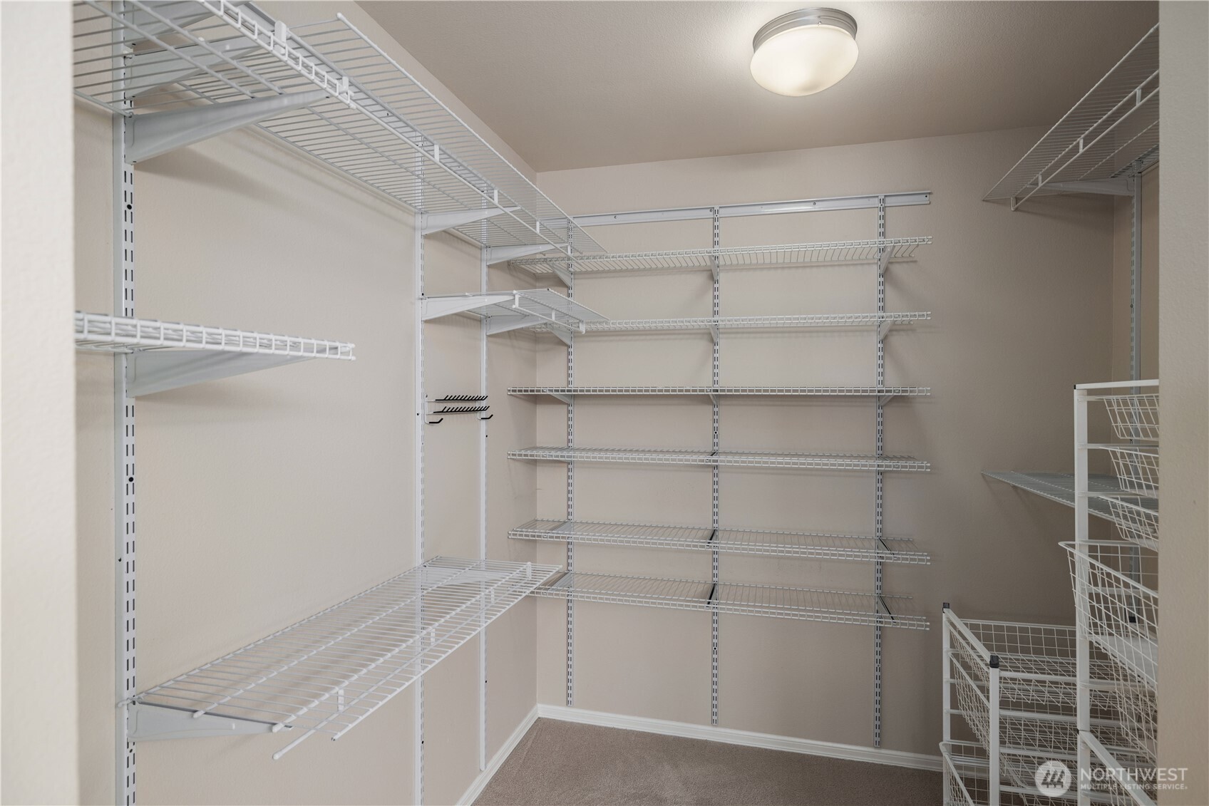 524 Maple Street, Unit 104 Edmonds, WA 98020 - Photo 16 of 29 Gallery Image 16