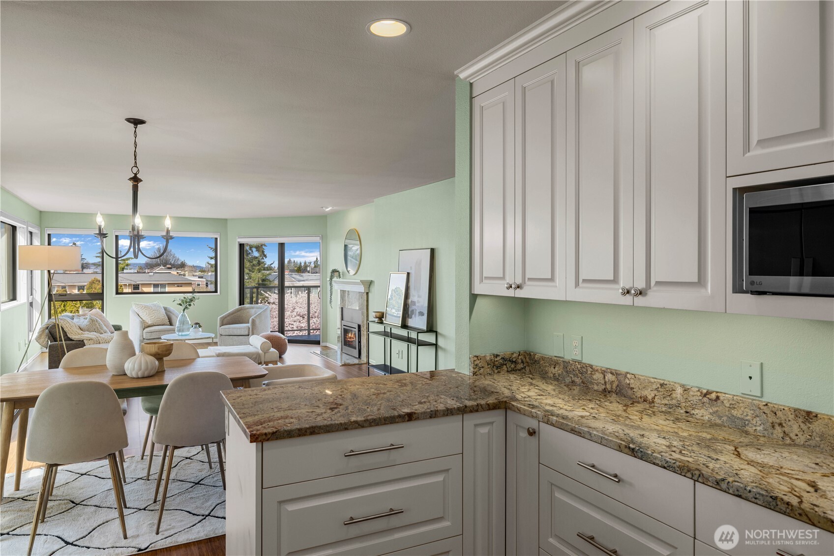 524 Maple Street, Unit 104 Edmonds, WA 98020 - Photo 18 of 29 Gallery Image 18