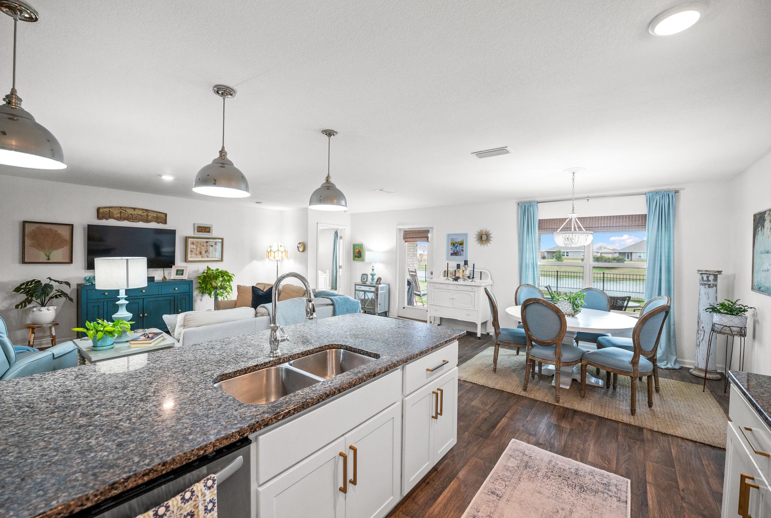 8161 Irwin Loop Daphne, AL 36526 - Photo 12 of 32 Kitchen