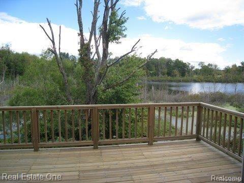 423 Lilly View Court Howell, MI 48843 - Photo 21 of 22 GetMedia.ashx-22