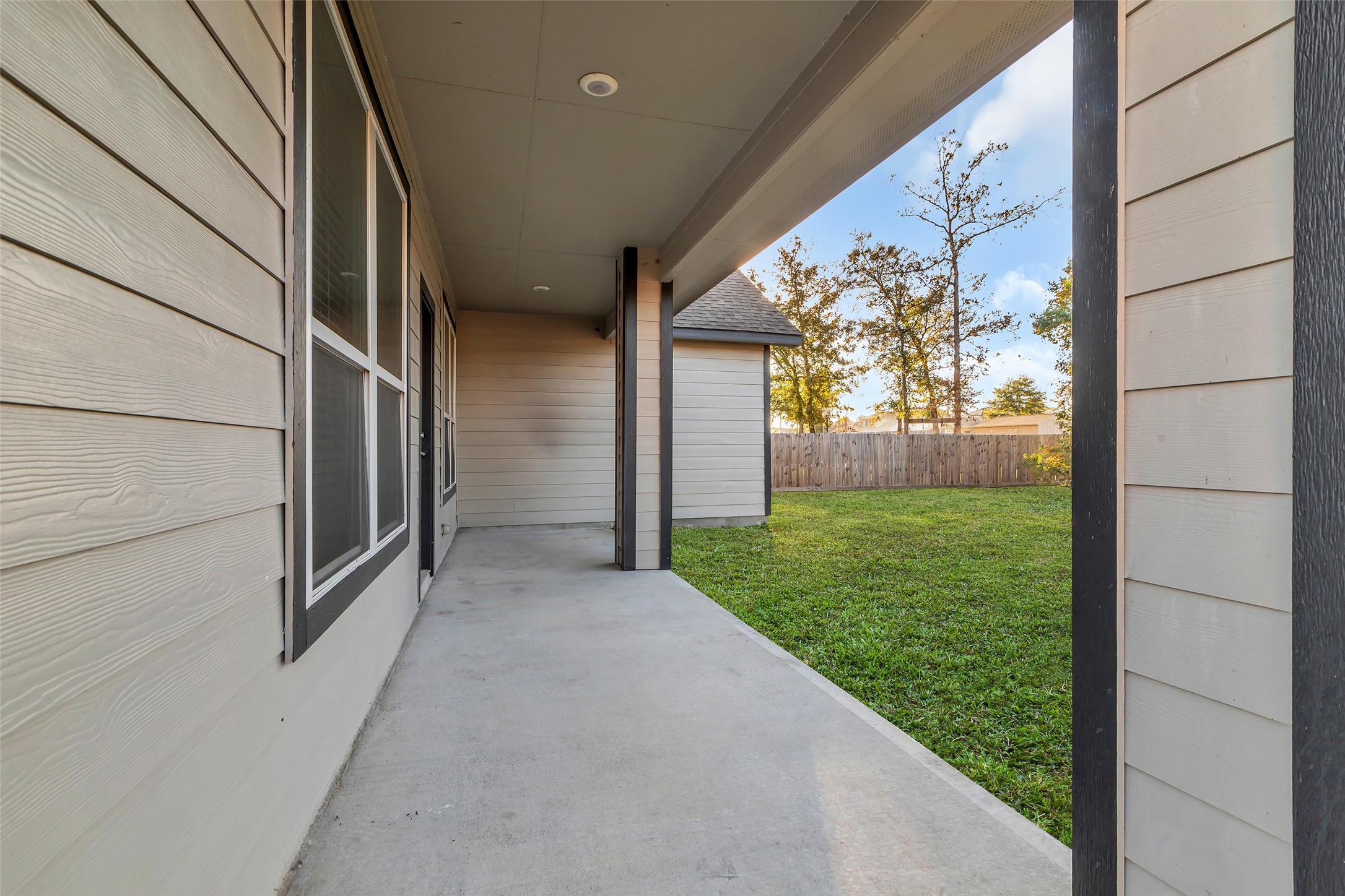 12341 North Chestnut Hills Road Conroe, TX 77303 - Photo 33 of 44