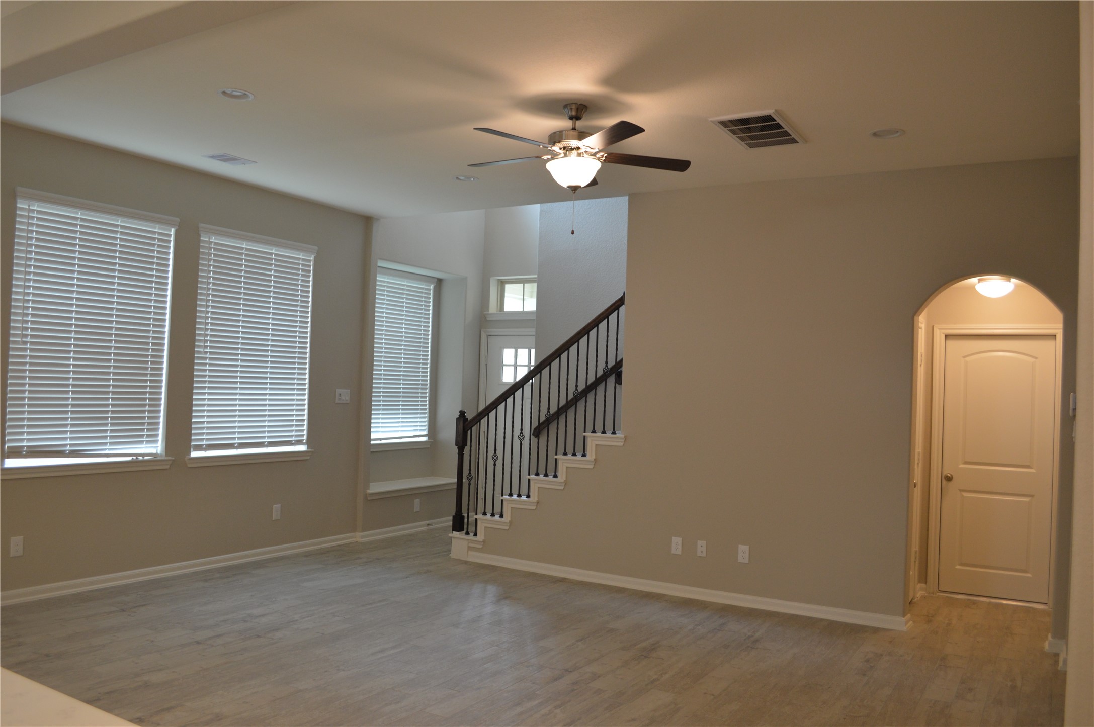 28043 Rocky Heights Drive Spring, TX 77386 - Photo 8 of 16 a view of an empty room with a window