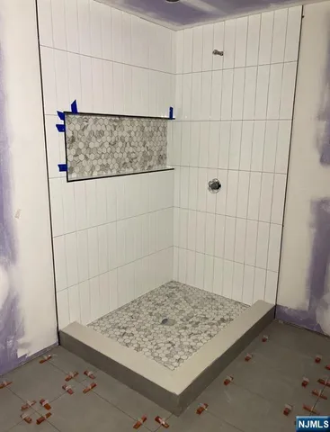 $2,400,000 | 762 Williams Place, Cliffside Park, NJ 07010