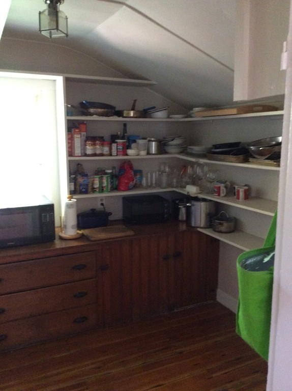 490 Hanover Street Hanover, MA 02339 - Photo 5 of 13 Gallery Image 5
