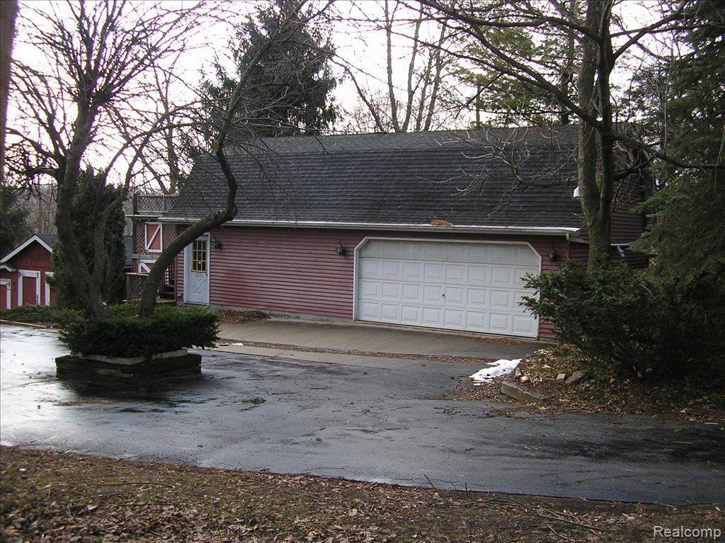 3261 Vincent Road North Street, MI 48049 - Photo 4 of 13 P1040111
