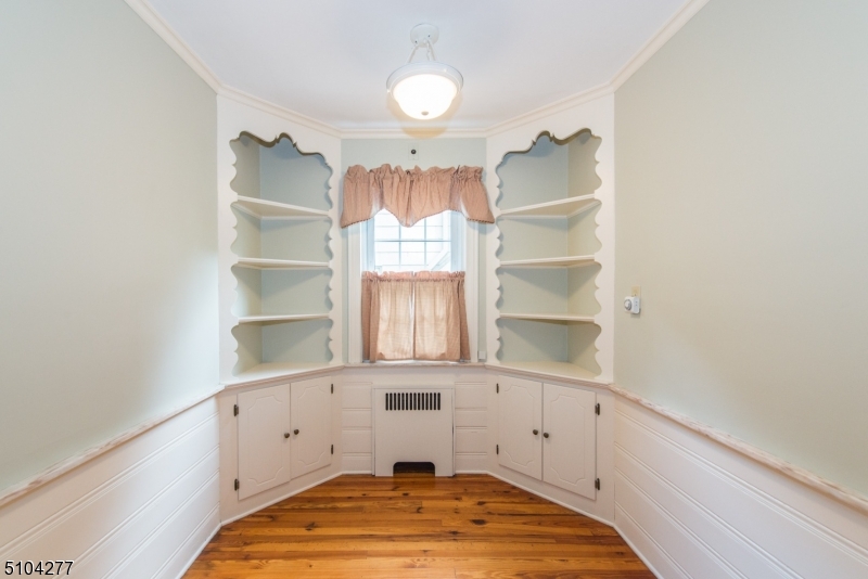 17 Bailey Road Millburn, NJ 07041 - Photo 12 of 32