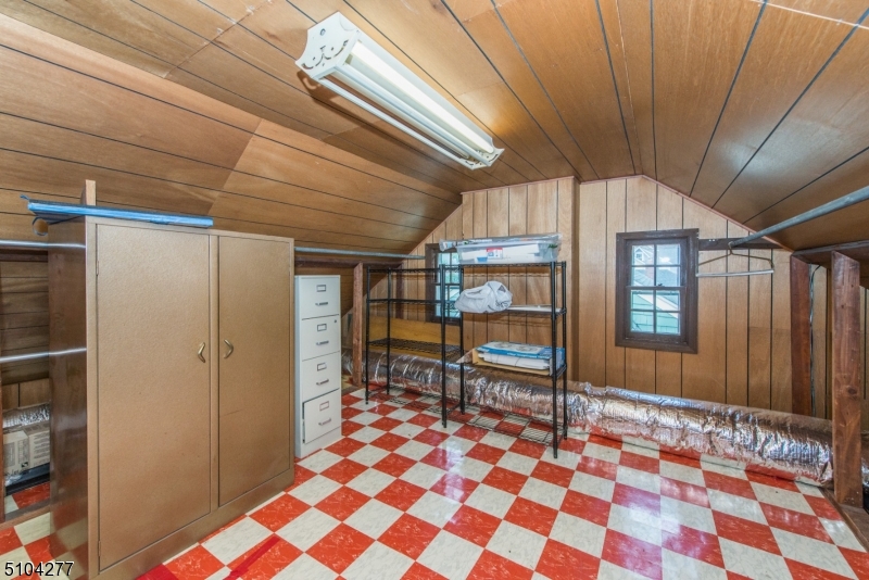 17 Bailey Road Millburn, NJ 07041 - Photo 26 of 32