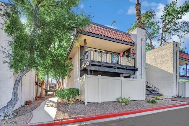 $130,000 | 1370 Vegas Valley Drive, Unit 47, Las Vegas, NV 89169