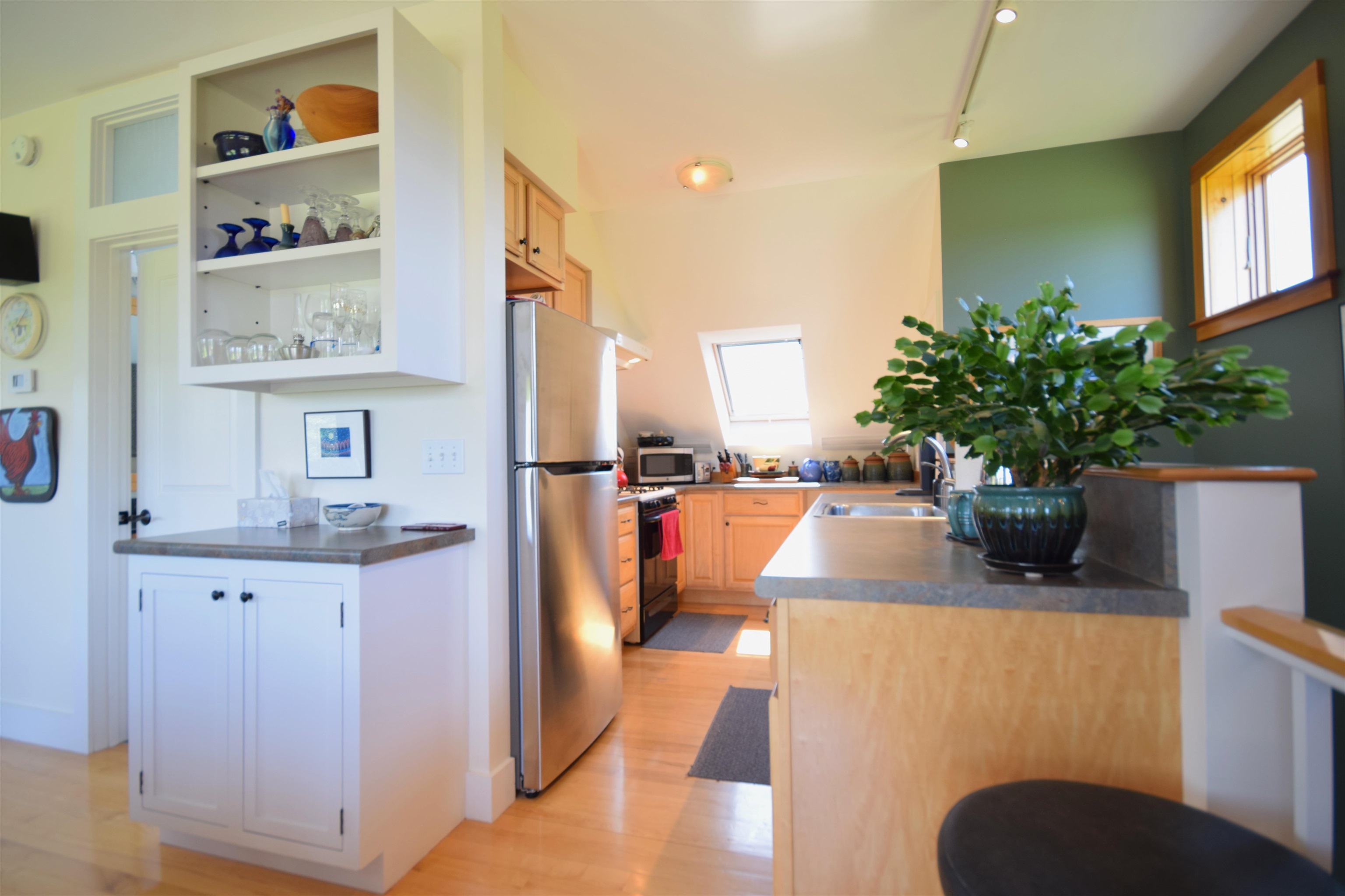 408 Webster Road Ferrisburgh, VT 05491 - Photo 16 of 38