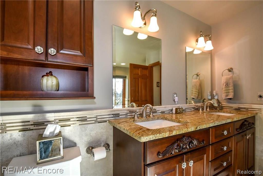 1284 Pebble Pointe Drive Rochester, MI 48307 - Photo 51 of 85
