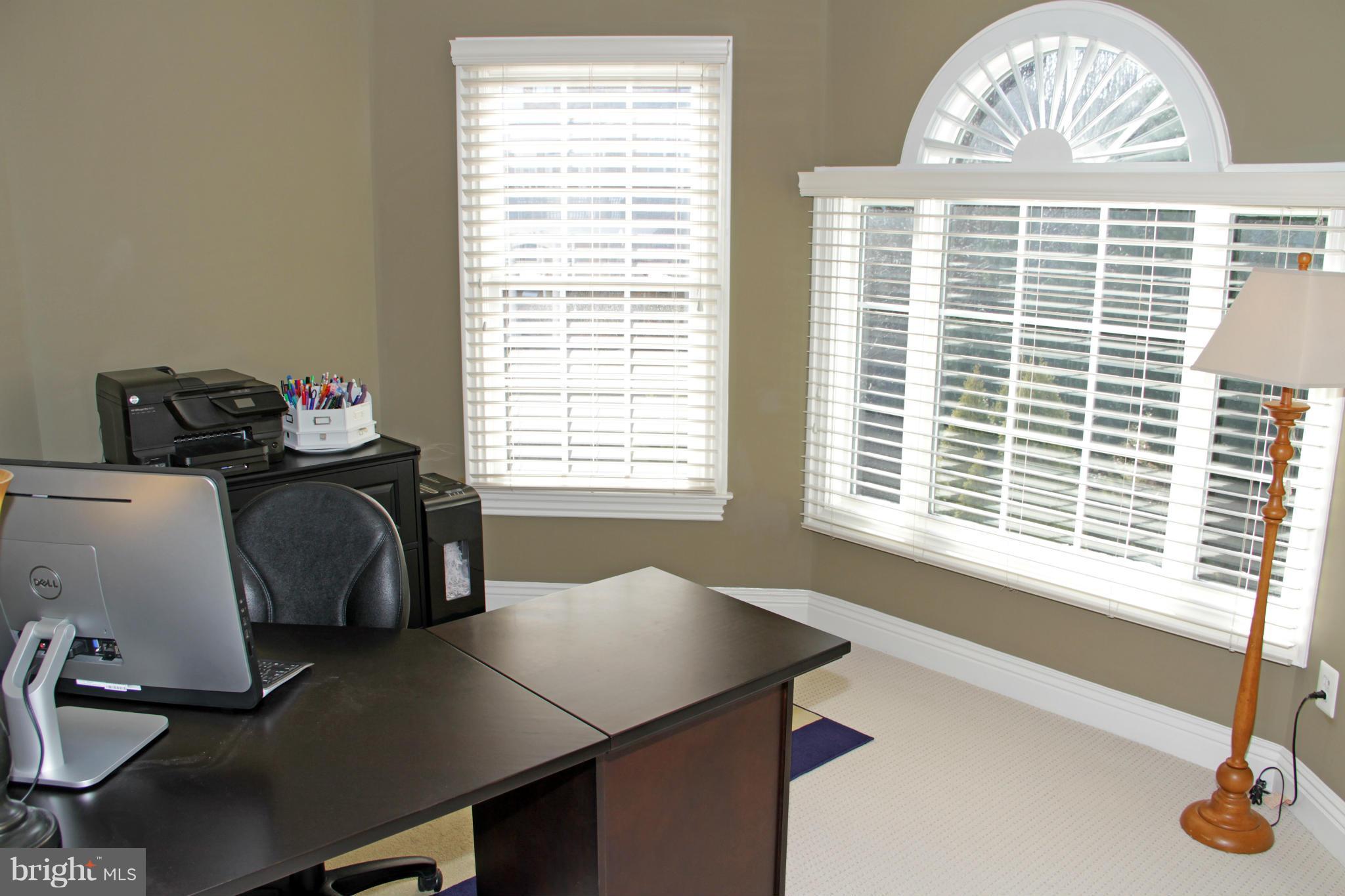 8345 Roxborough Loop Gainesville, VA 20155 - Photo 16 of 30 Private Master Sitting Room