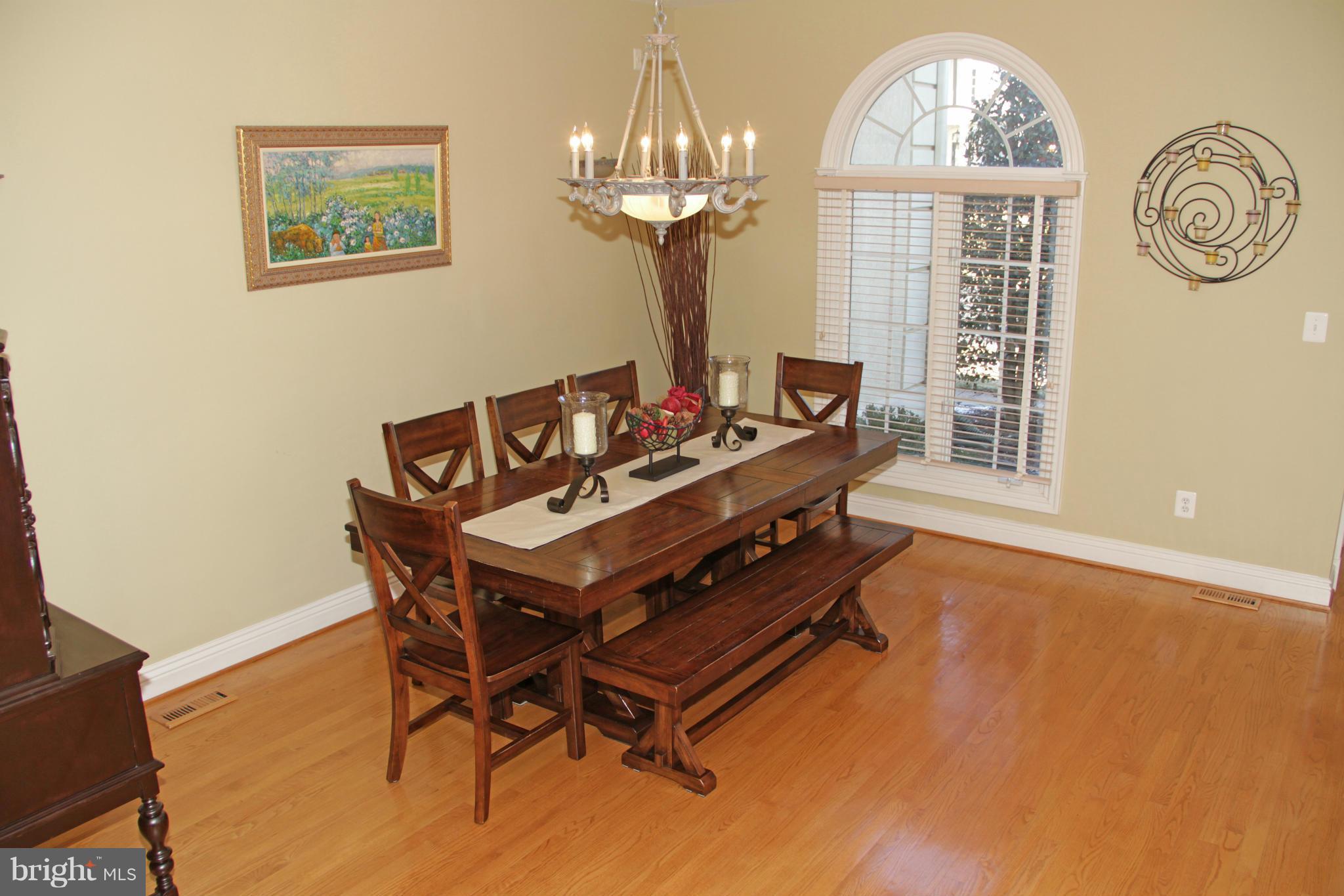 8345 Roxborough Loop Gainesville, VA 20155 - Photo 4 of 30 Formal Dining Room