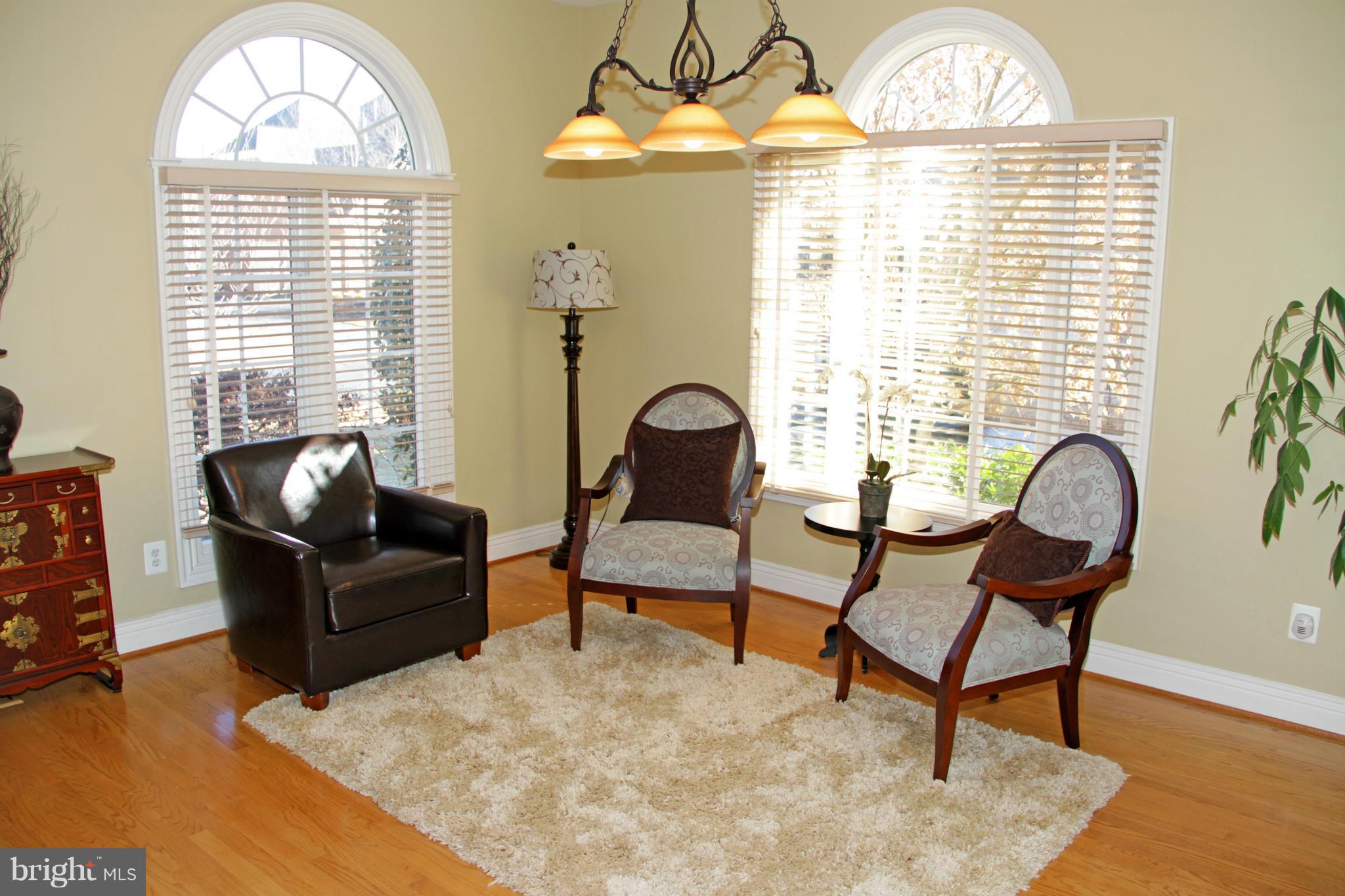 8345 Roxborough Loop Gainesville, VA 20155 - Photo 5 of 30 Formal Living Room