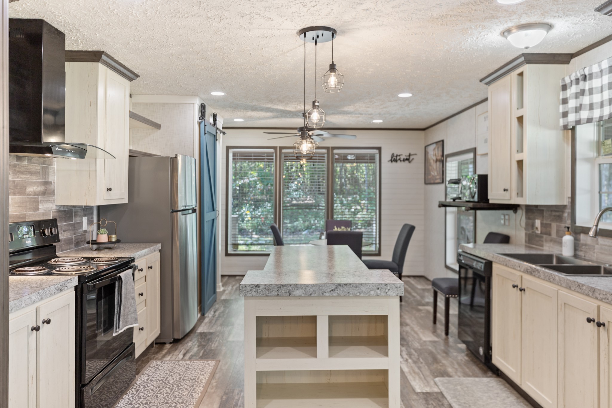 3844 Humphreys County Line Road Dickson, TN 37055 - Photo 12 of 57