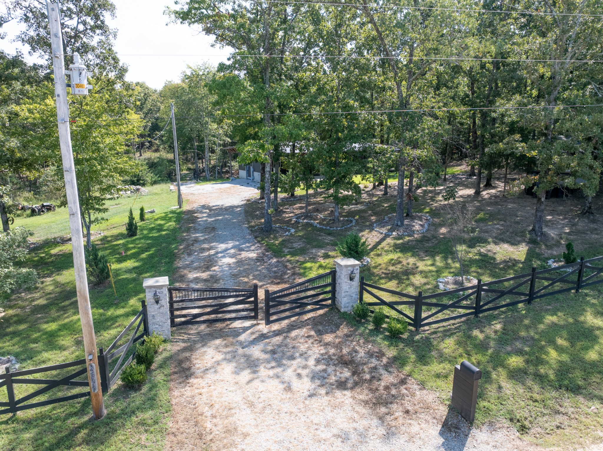 3844 Humphreys County Line Road Dickson, TN 37055 - Photo 2 of 57