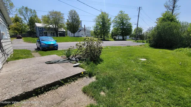 $749,000 | 1121-1123 Highway 295, East Chatham, NY 12060