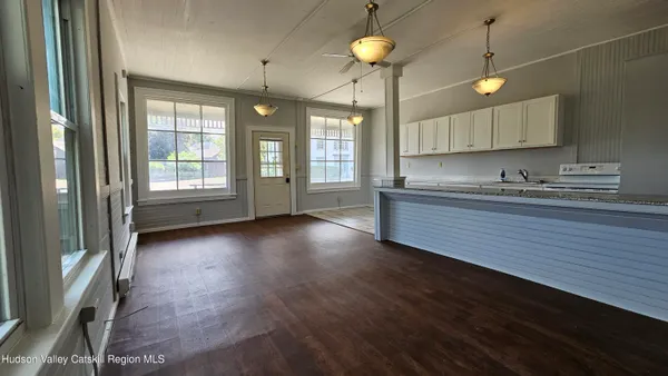 $680,000 | 1121-1123 Highway 295, East Chatham, NY 12060