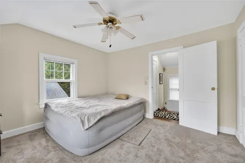 $1,295,000 | 26 West 5th Street, Locust Valley, NY 11560