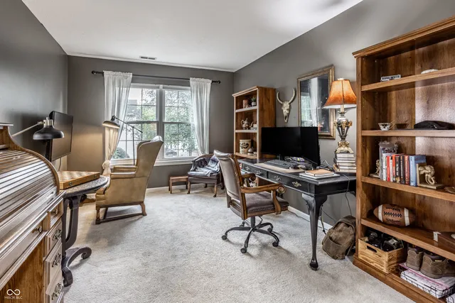 $247,500 | 9572 Longwell Drive, Indianapolis, IN 46240