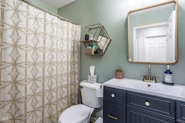 $247,500 | 9572 Longwell Drive, Indianapolis, IN 46240