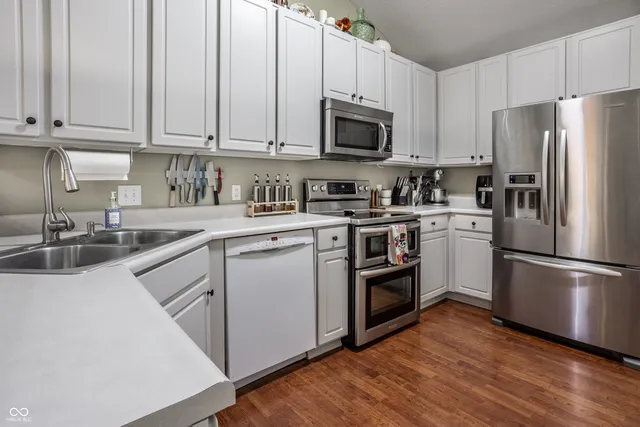 $247,500 | 9572 Longwell Drive, Indianapolis, IN 46240