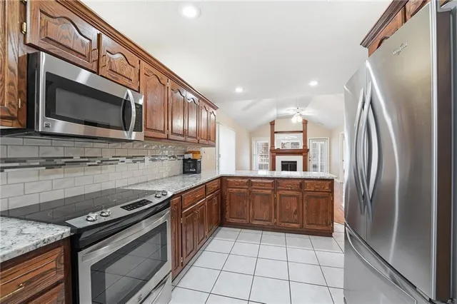 $360,000 | 813 Northwest North Ridge Court, Blue Springs, MO 64015