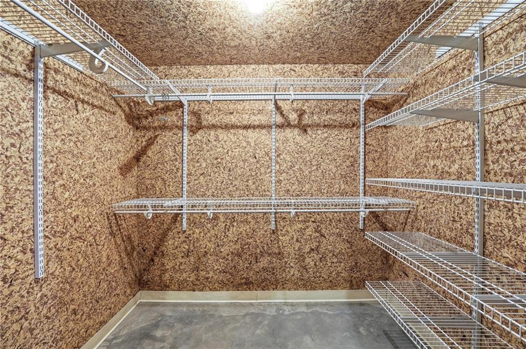 813 Northwest North Ridge Court Blue Springs, MO 64015 - Photo 51 of 56