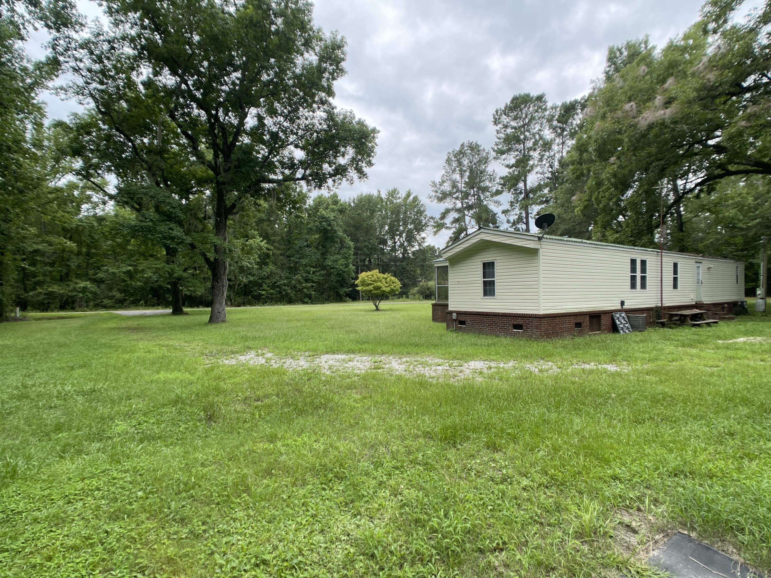 218 Old St George Road St. George, SC 29477 - Photo 11 of 44 10. 218 Old St George Rd Saint George SC