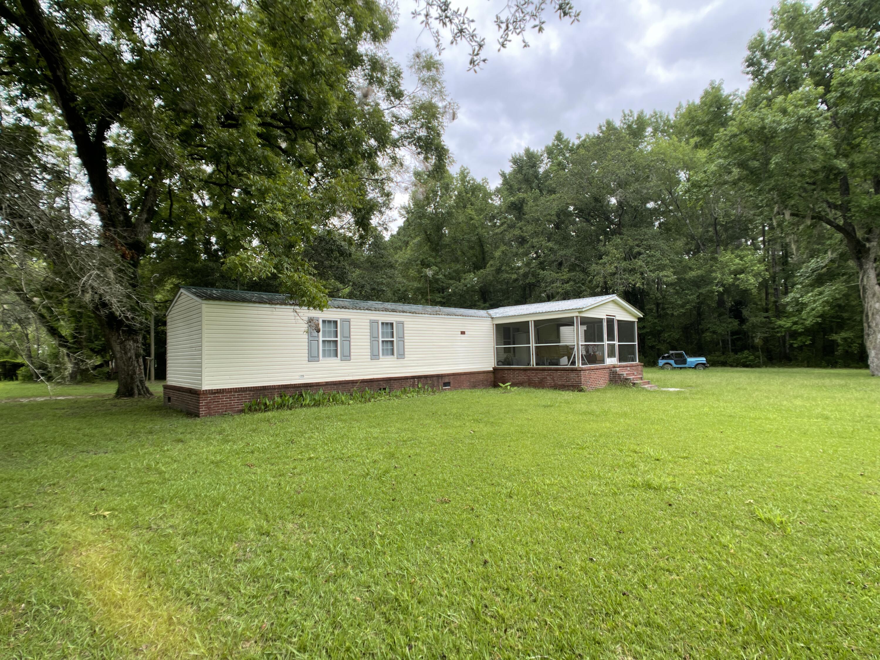 218 Old St George Road St. George, SC 29477 - Photo 5 of 44 04. 218 Old St George Rd Saint George SC