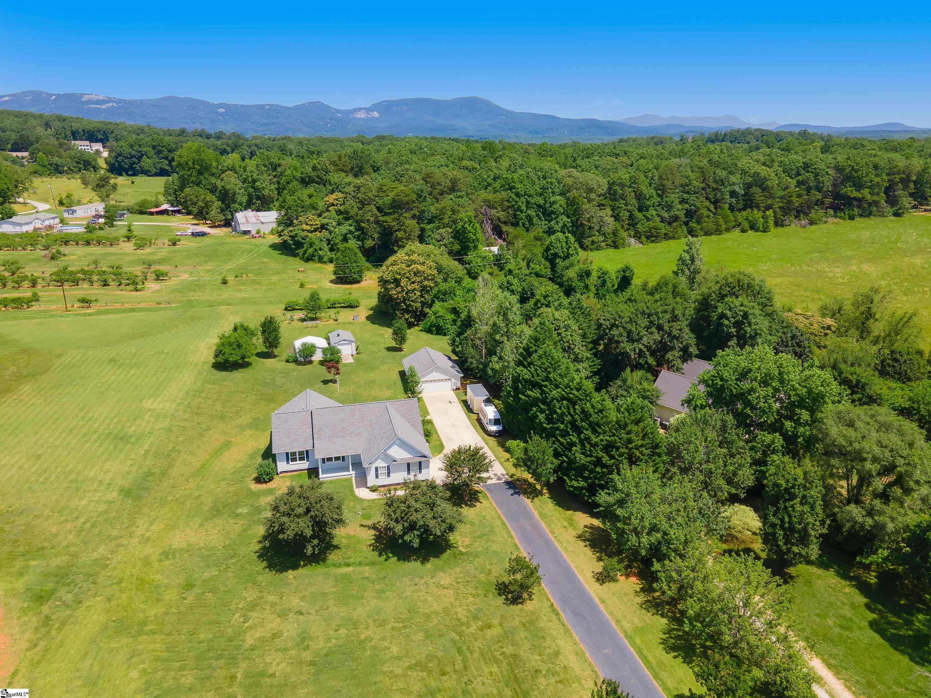 484 Pink Dill Mill Road Greer, SC 29651 - Photo 1 of 32