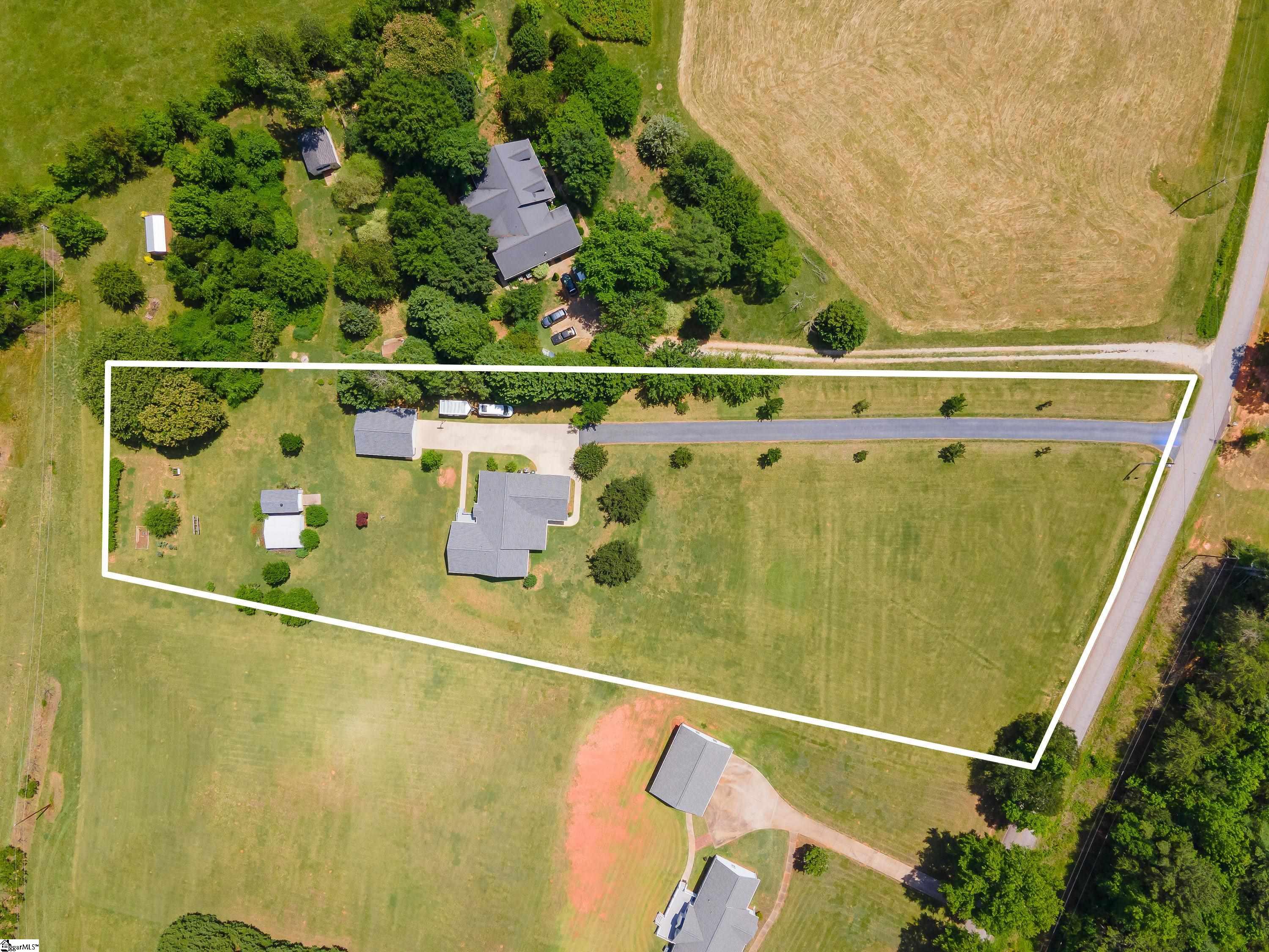 484 Pink Dill Mill Road Greer, SC 29651 - Photo 2 of 32