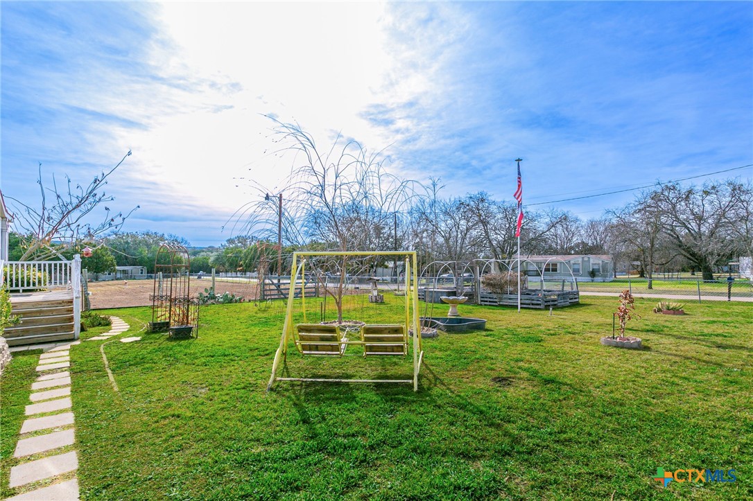 2811 Mimosa Drive Kempner, TX 76539 - Photo 4 of 27 a view of a park with a slide