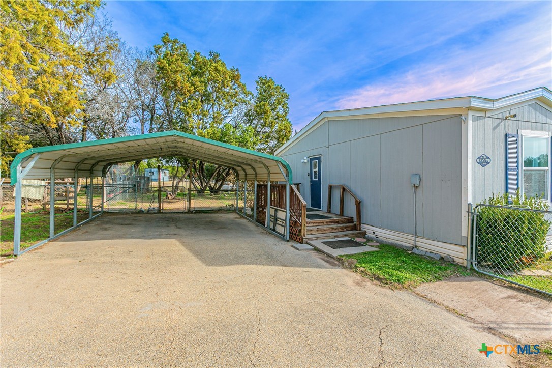 2811 Mimosa Drive Kempner, TX 76539 - Photo 6 of 27 a view of a house with a yard