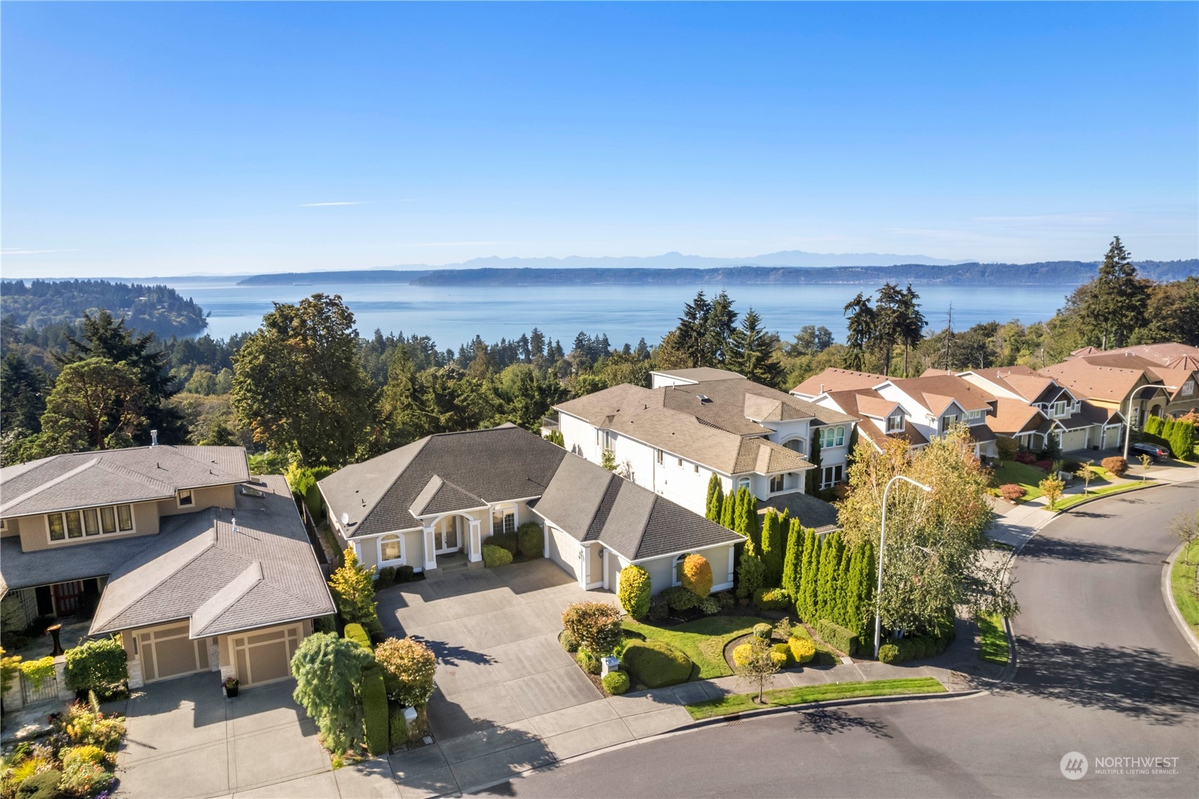 an aerial view of multiple house