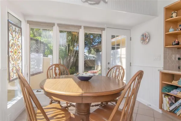 $1,390,000 | 135 25th Avenue Northeast, St. Petersburg, FL 33704