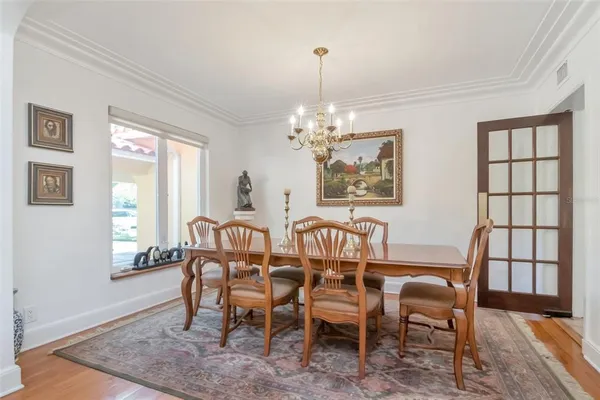 $1,390,000 | 135 25th Avenue Northeast, St. Petersburg, FL 33704