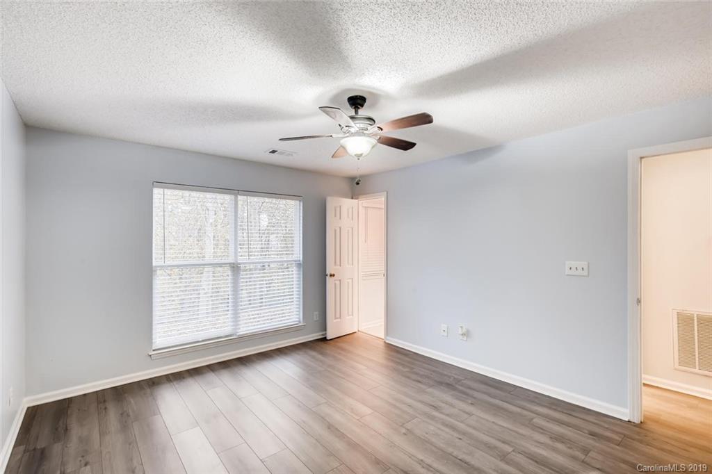 9426 Marshbrooke Road Matthews, NC 28105 - Photo 13 of 20 Gallery Image 13