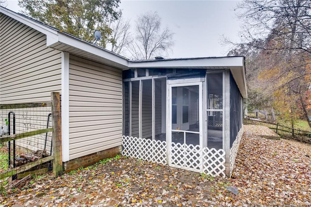 9426 Marshbrooke Road Matthews, NC 28105 - Photo 17 of 20 Gallery Image 17