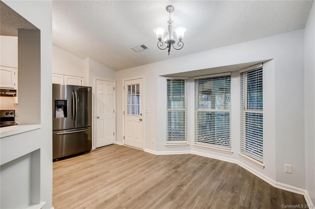 9426 Marshbrooke Road Matthews, NC 28105 - Photo 10 of 20 Gallery Image 10