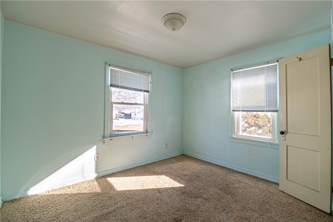 1091 North Oakcrest Avenue Decatur, IL 62522 - Photo 7 of 10 Gallery Image 7