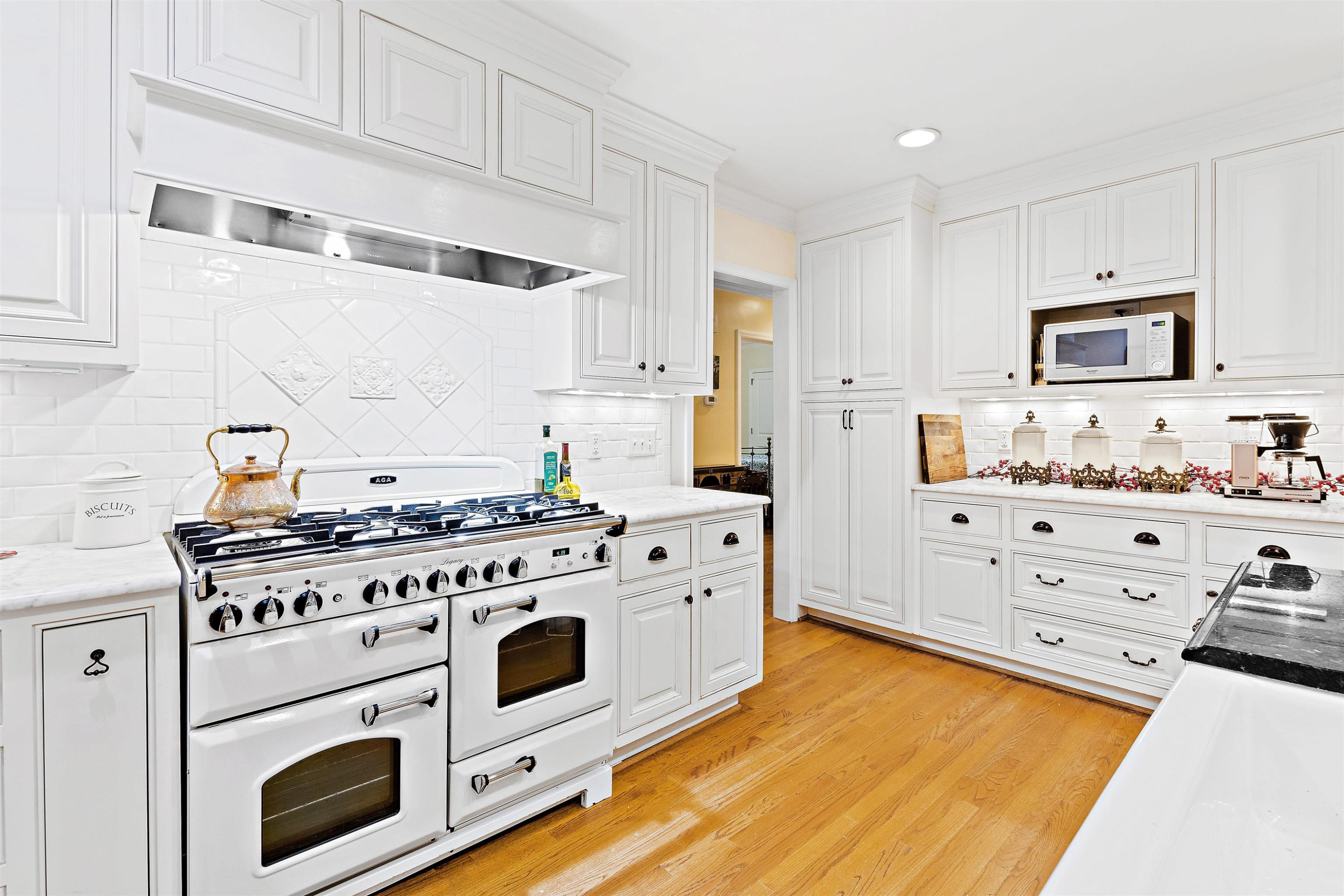 713 Brunswick Street Raleigh, NC 27609 - Photo 11 of 32 Photo 11